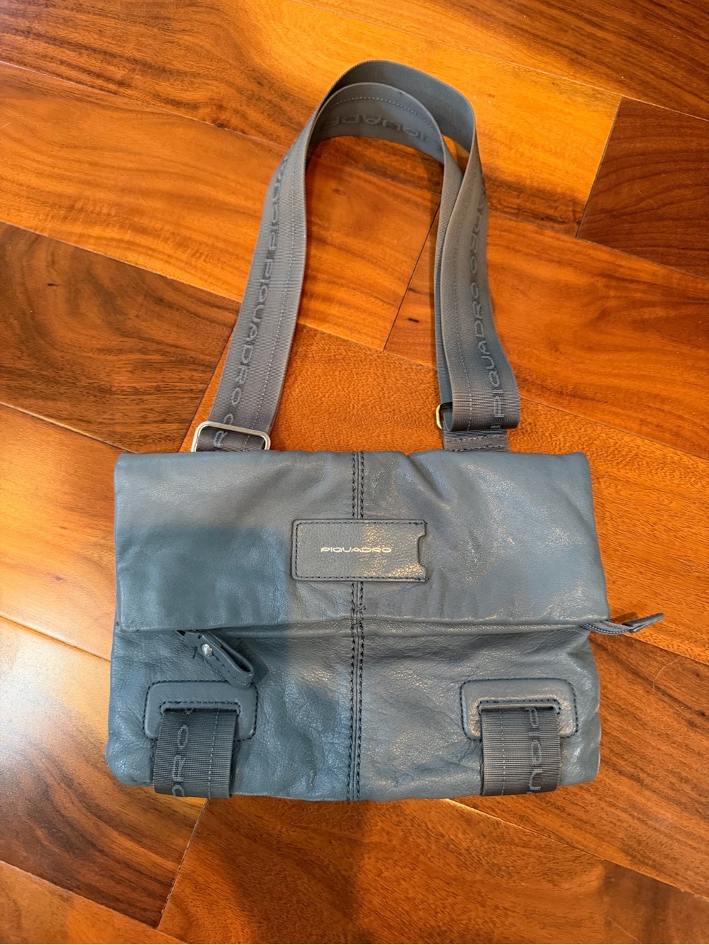 Grey Genuine Leather Piquadro Bag